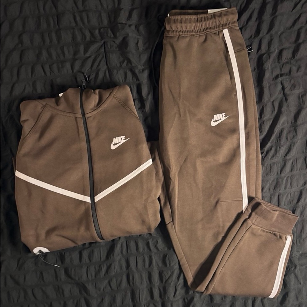 Chocolate Nike sweatsuits reflective
